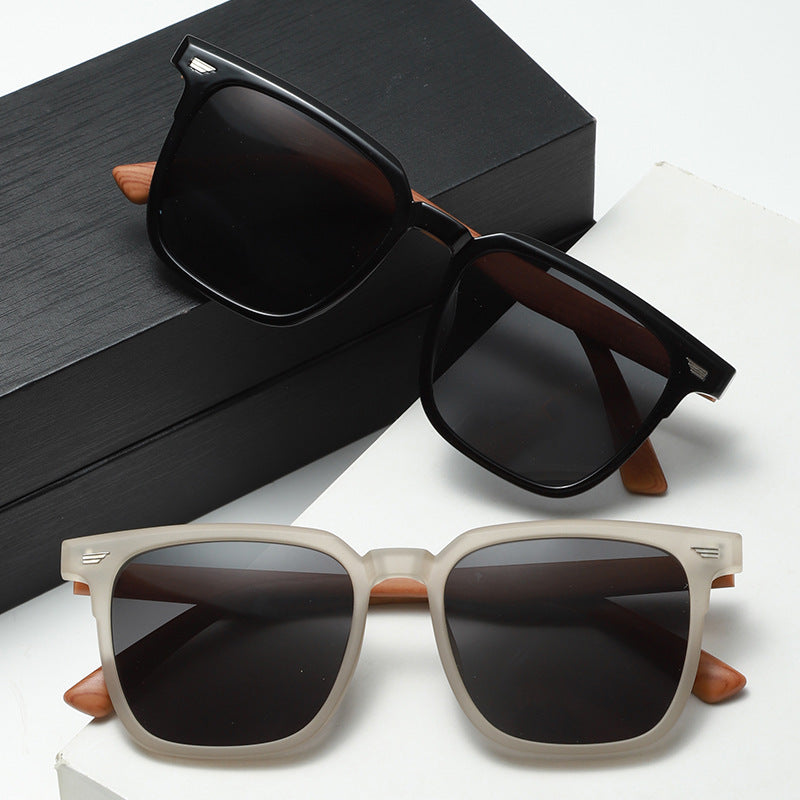 Polarized Wood-Grain Sunglasses