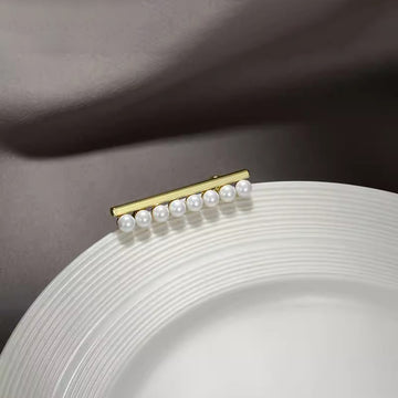Balance Pearl Brooch